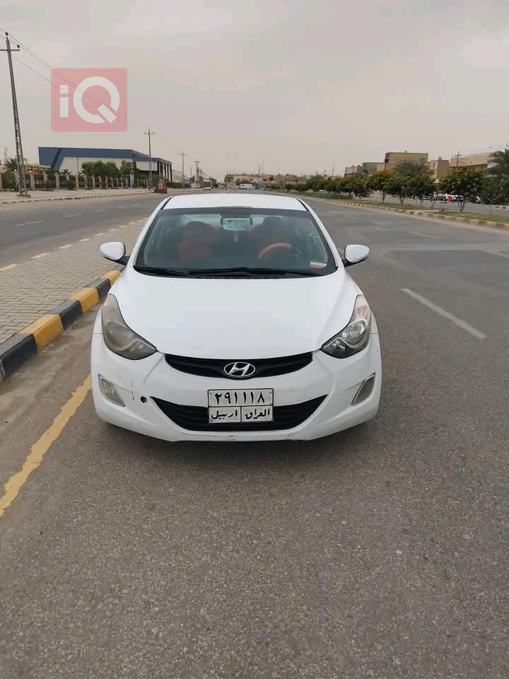 هیوندای ئەلەنترا